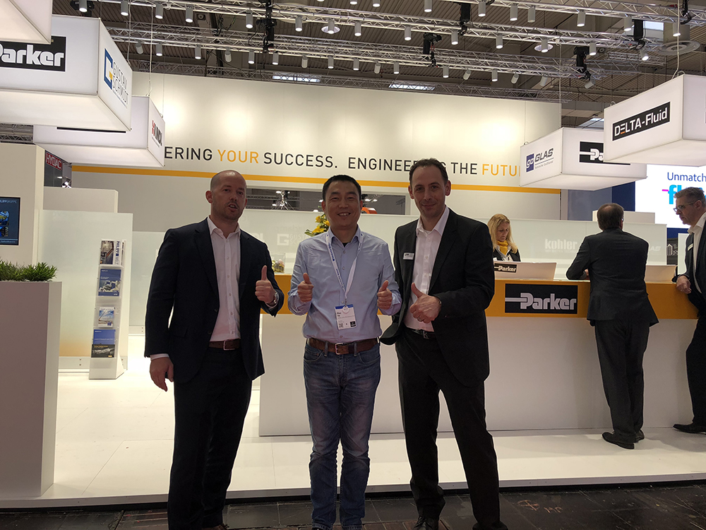 參觀(guān)Parker工廠(chǎng)