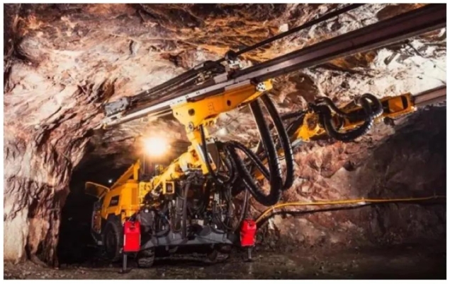 案例分享 | 螺旋式擺動油缸在重負載應(yīng)用中的優(yōu)勢